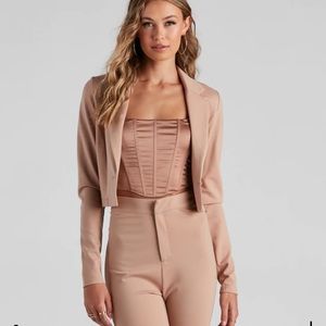 Brand new Crop blazer